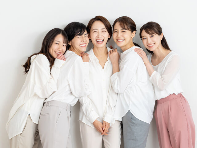 pixta_86924354_L